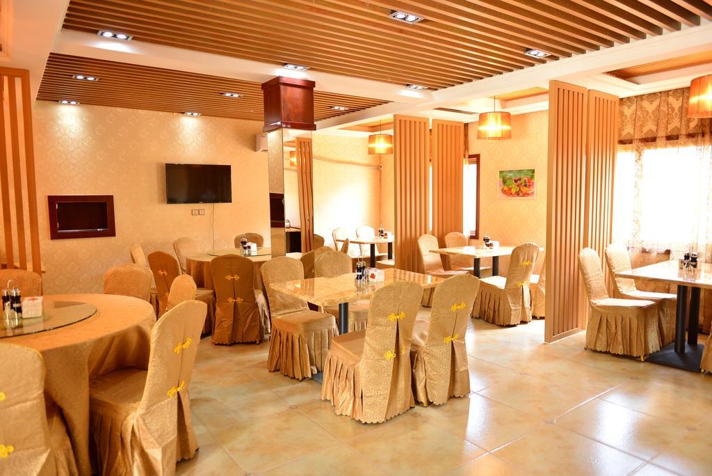 ליבינגסטון Warm Harbor Hotel מראה חיצוני תמונה